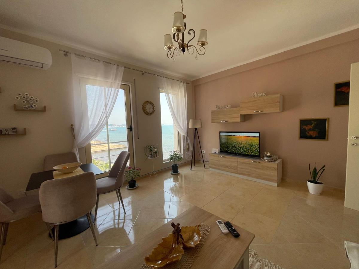 Sea View Apartement Durres Bagian luar foto